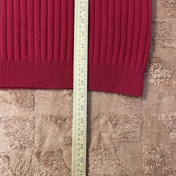 Lands' End Men's V-Neck Sweater Vest Large Red Ribbed 100% Cashmere Old Money - Picture 6 of 6
